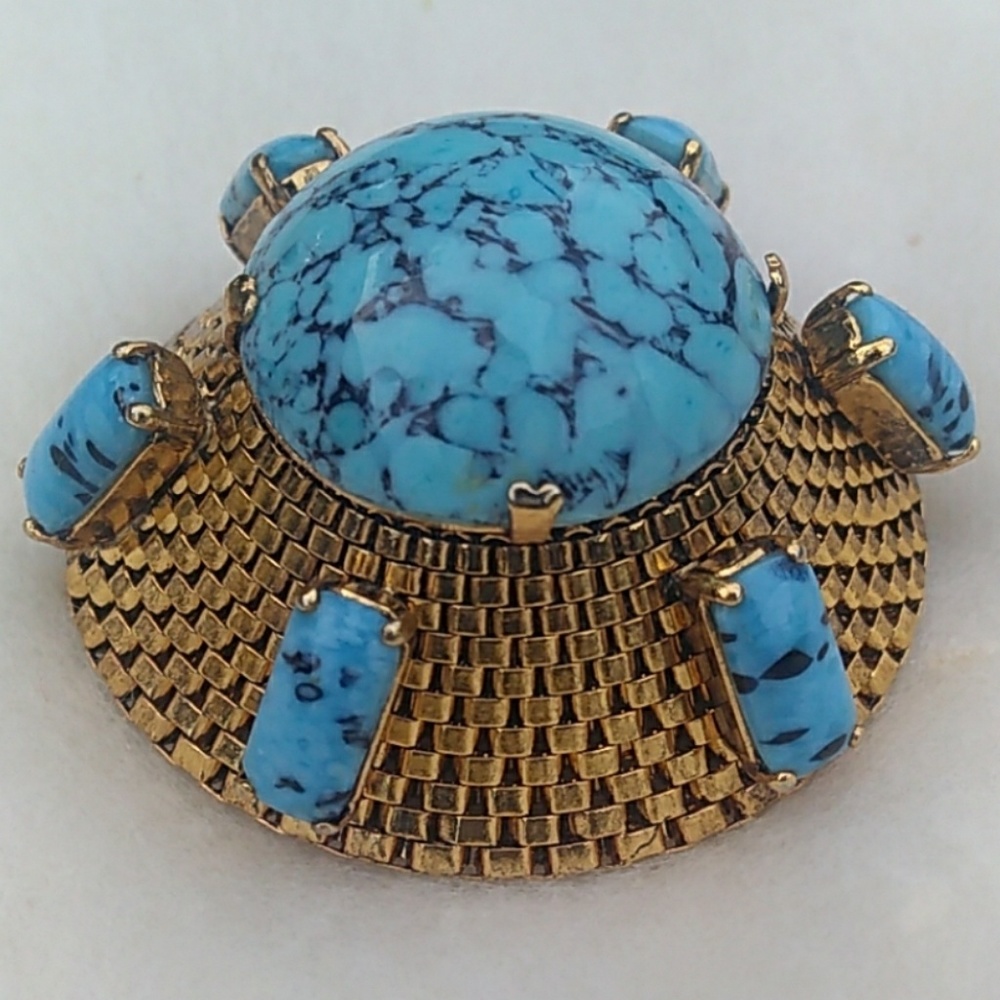 RARE 1963 Christian Dior Domed Blue Stone Brooch - Picture 2 of 8